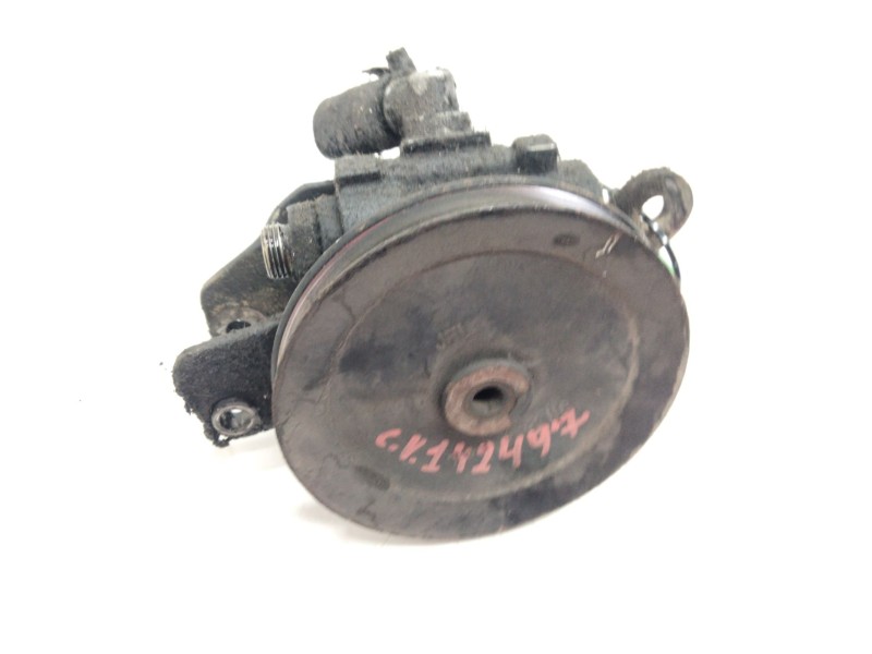 Recambio de bomba direccion para nissan atleon 120 referencia OEM IAM   