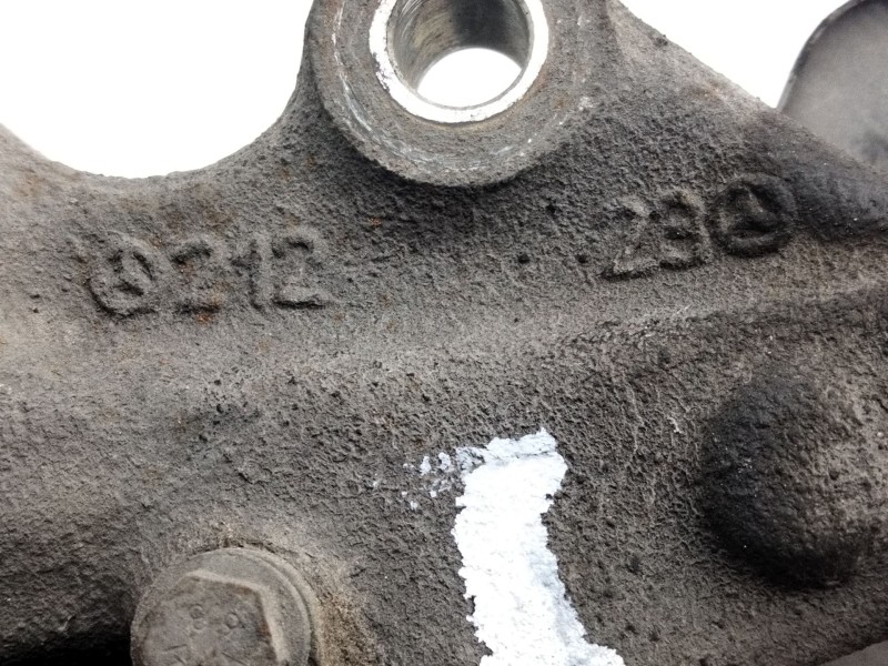 Recambio de mangueta delantera izquierda para mercedes clase e (w212) lim. referencia OEM IAM 212  