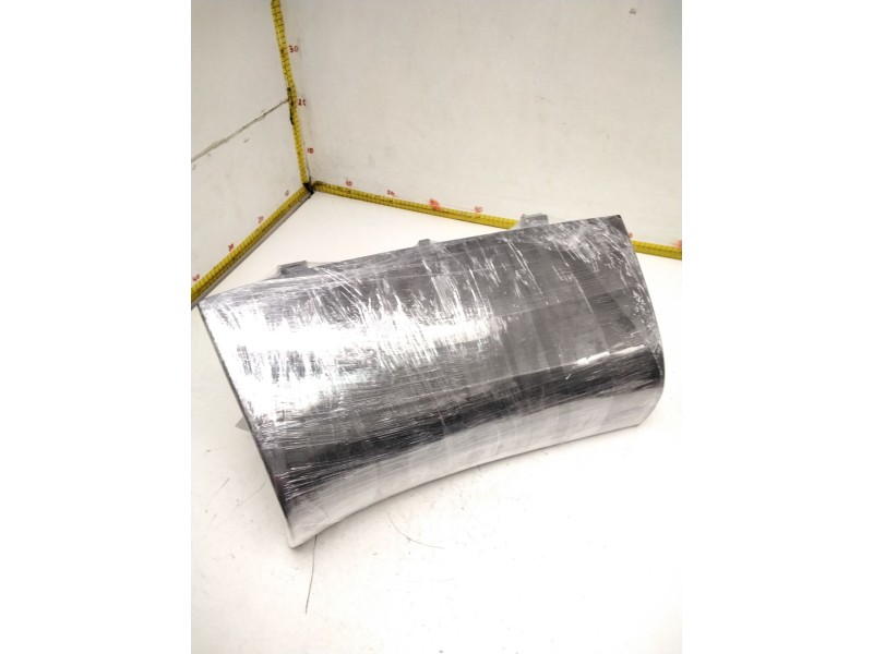 Recambio de guantera para toyota avensis berlina (t25) 2.2 d-4d executive sedán (4-ptas.) referencia OEM IAM 5555005070  