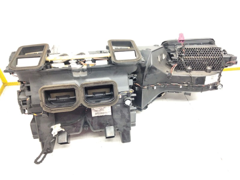 Recambio de calefaccion entera normal para mercedes clase e (w212) lim. referencia OEM IAM A2128305160  