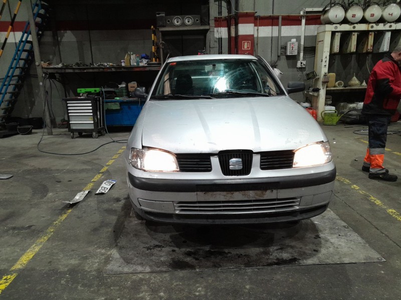 seat cordoba berlina (6k2) del año 2001