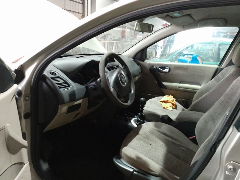 renault megane ii berlina 5p del año 2006