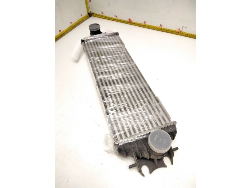 Recambio de intercooler para opel vivaro 1.9 cdti cat (f9q-760 / l08) referencia OEM IAM 7700312903 VALEO 