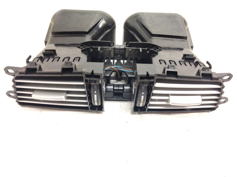 Recambio de aireador central para mercedes clase e (w212) lim. referencia OEM IAM A2128402554  