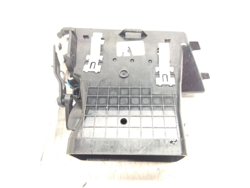 Recambio de aireador derecho para mercedes clase e (w212) lim. referencia OEM IAM A2128400254  