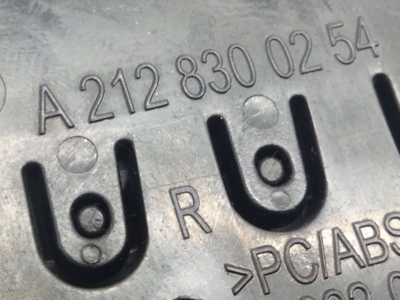 Recambio de aireador derecho para mercedes clase e (w212) lim. referencia OEM IAM A2128400254  