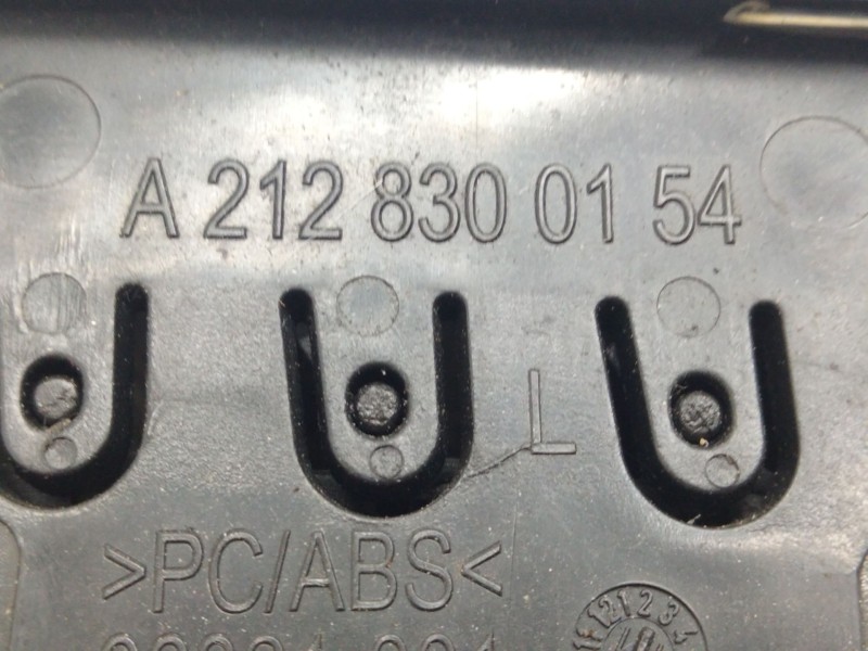 Recambio de aireador izquierdo para mercedes clase e (w212) lim. referencia OEM IAM A2128300154  