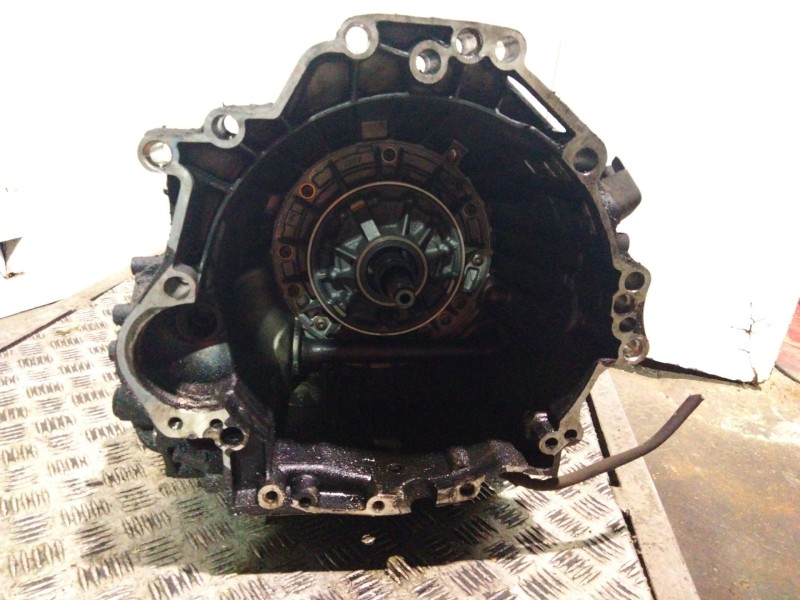 Recambio de caja cambios para audi a6 berlina (4f2) 2.7 v6 24v tdi referencia OEM IAM 7276700  