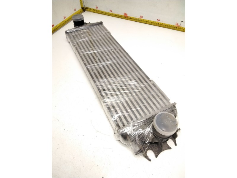 Recambio de intercooler para opel vivaro 1.9 cdti cat (f9q-760 / l08) referencia OEM IAM 7700312903 VALEO 