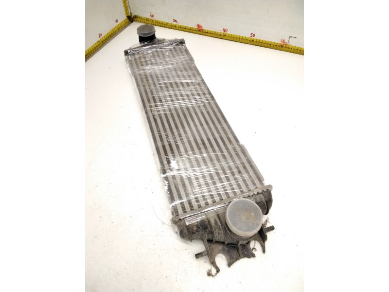 Recambio de intercooler para opel vivaro 1.9 cdti cat (f9q-760 / l08) referencia OEM IAM 7700312903 VALEO 