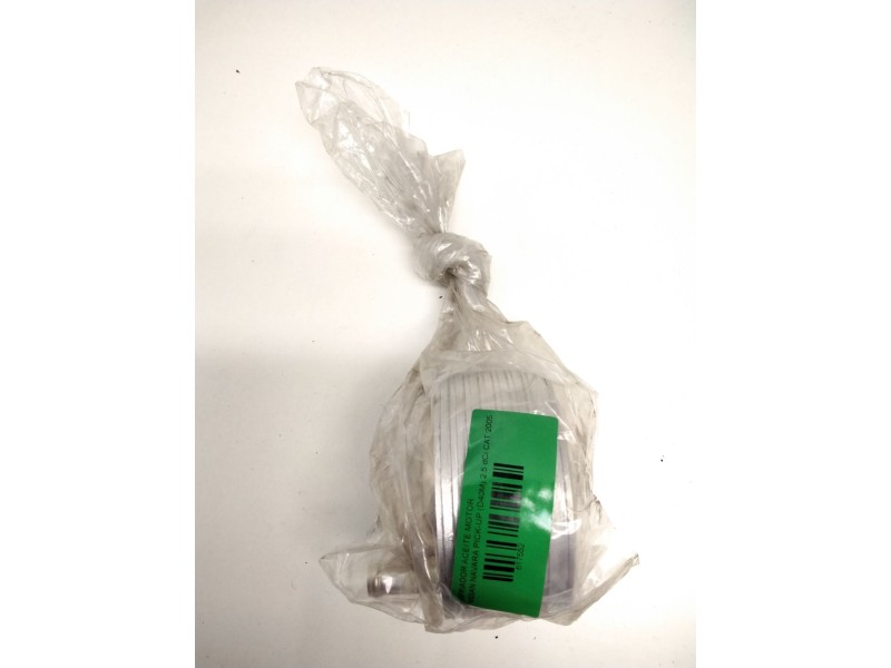 Recambio de enfriador aceite motor para nissan navara pick-up (d40m) 2.5 dci cat referencia OEM IAM 324288015 21305AW400 21305AW