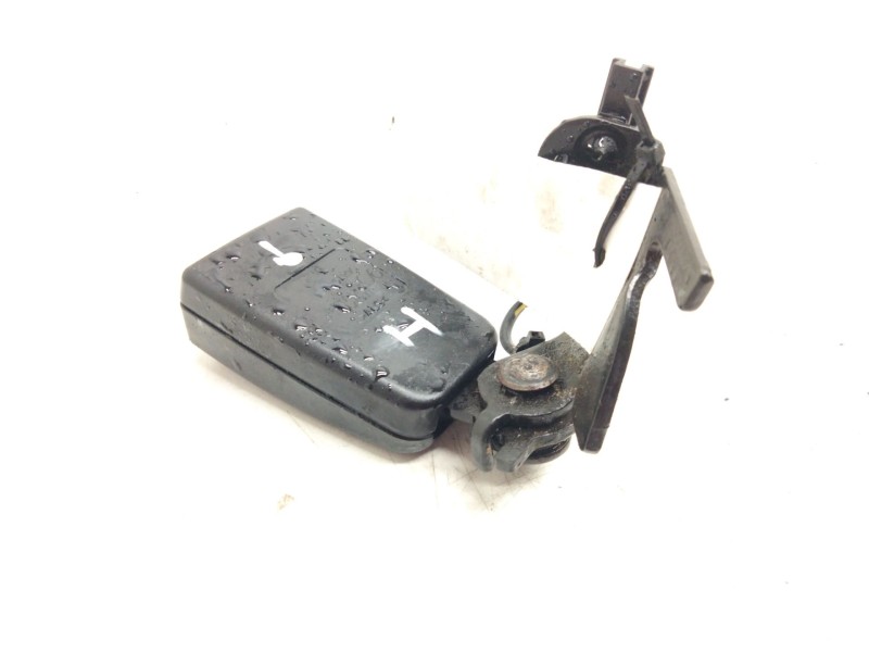 Recambio de enganche cinturon trasero derecho para mercedes-benz clase e (w212) lim. referencia OEM IAM 340227290  