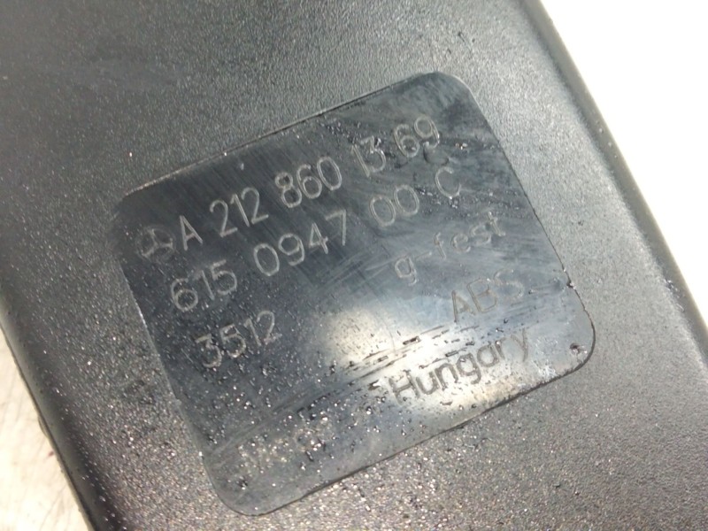 Recambio de enganche delantero izquierdo para mercedes-benz clase e (w212) lim. referencia OEM IAM A2128601369  