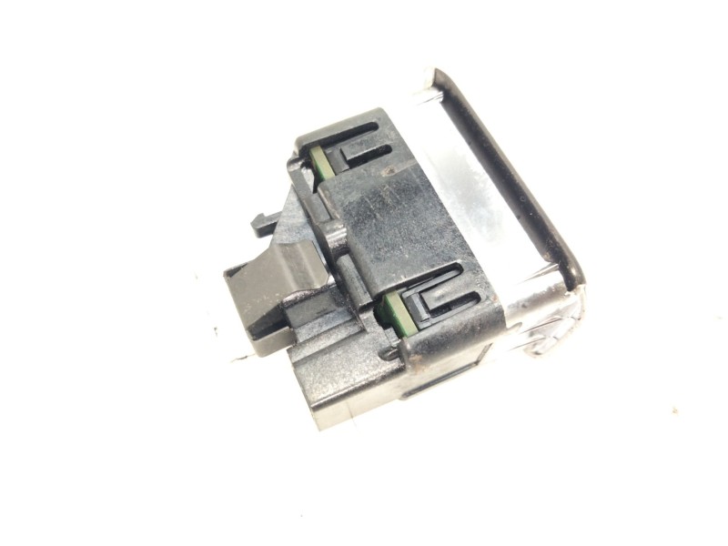 Recambio de mando elevalunas trasero derecho para mercedes-benz clase e (w212) lim. referencia OEM IAM A2049057601  