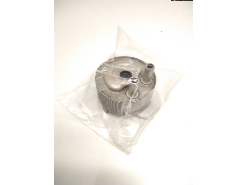 Recambio de enfriador aceite motor para nissan navara pick-up (d40m) 2.5 dci cat referencia OEM IAM 324288015 21305AW400 21305AW