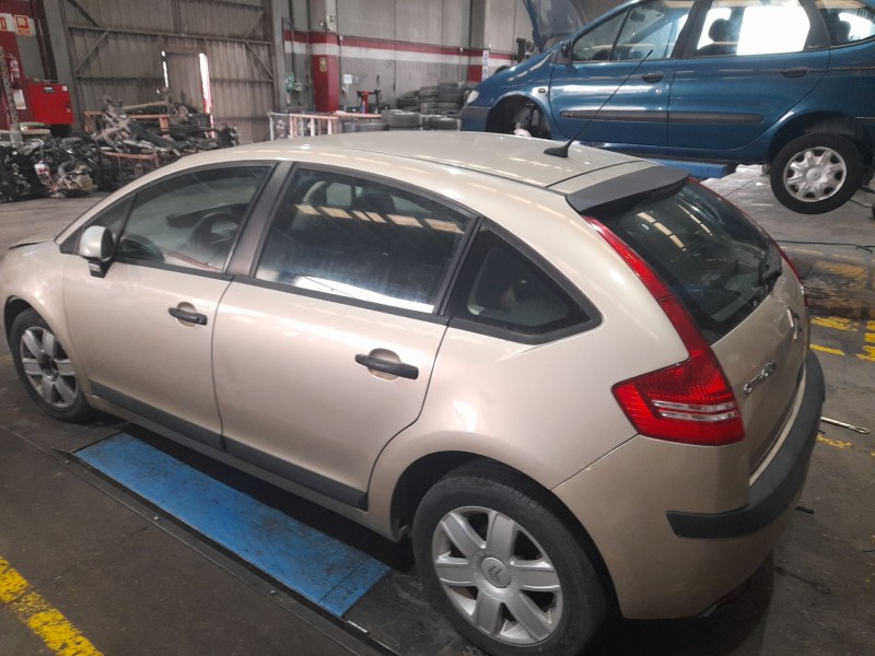 citroën c4 berlina del año 2007
