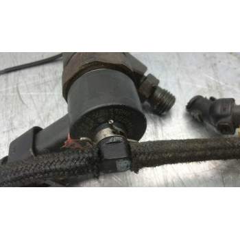 Recambio de inyector para opel corsa c silverline referencia OEM IAM 0445110083  