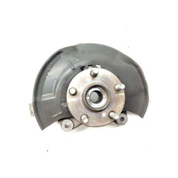 Recambio de mangueta delantera izquierda para lexus ct 200h referencia OEM IAM F05L  