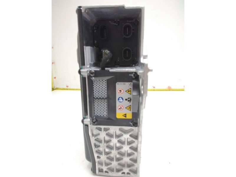 Recambio de bateria hibrido para volkswagen golf viii (cd1) 1.5 tsi referencia OEM IAM 5WA915107B 5WA915107A 77025200511