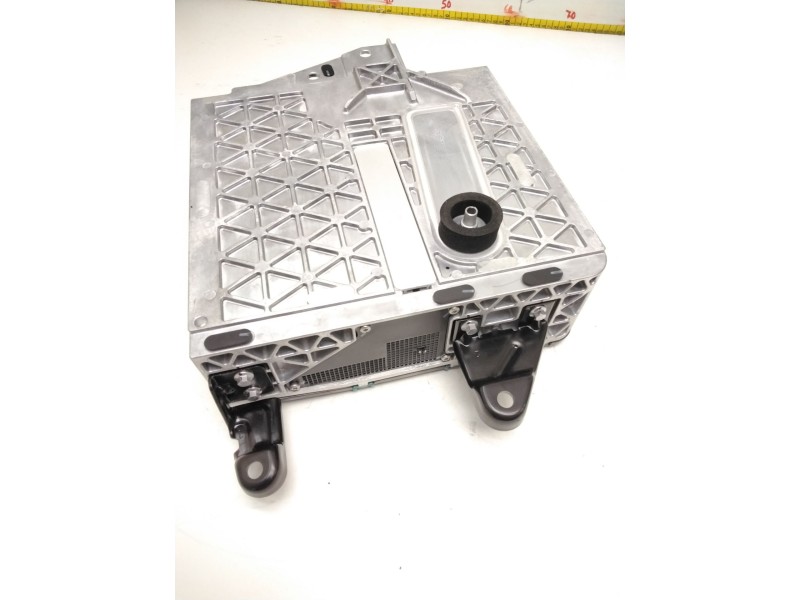 Recambio de bateria hibrido para volkswagen golf viii (cd1) 1.5 tsi referencia OEM IAM 5WA915107B 5WA915107A 77025200511