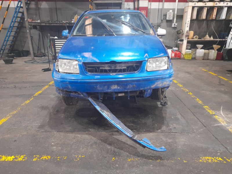 volkswagen polo (9n1) del año 2001