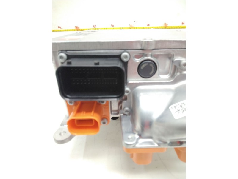 Recambio de convertidor de voltaje para volkswagen golf viii (cd1) 1.5 tsi referencia OEM IAM 5QE915685C 10536497 