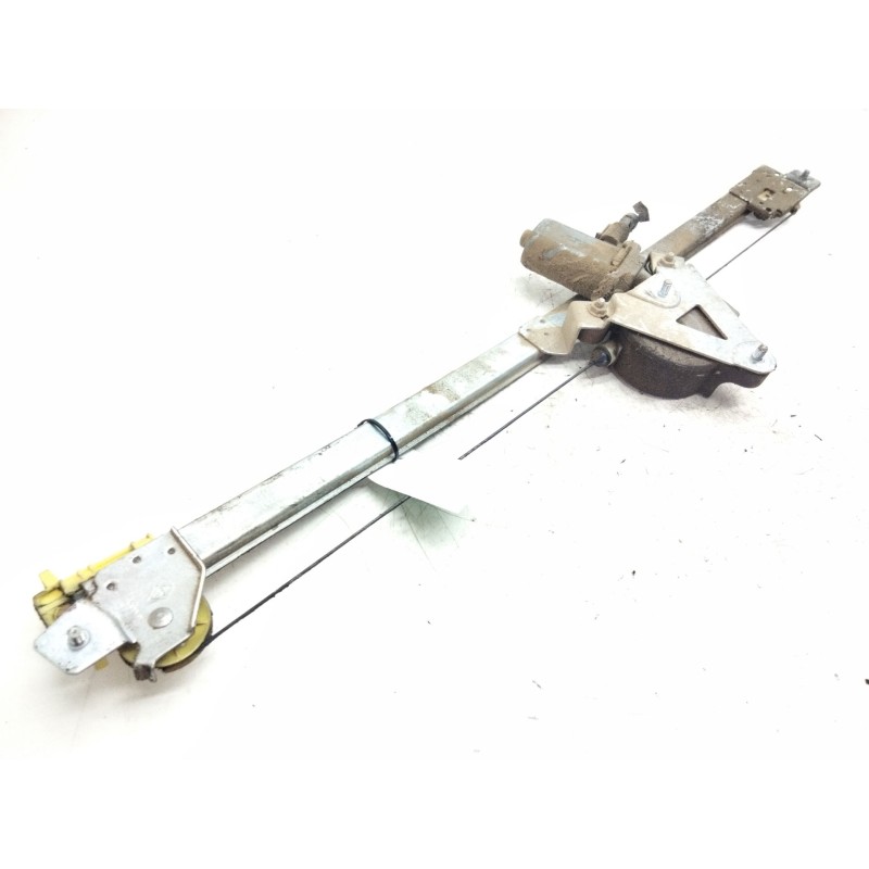 Recambio de elevalunas delantero derecho para nissan primastar (x83) 2.5 dci diesel cat referencia OEM IAM 7700311721F 91165705F