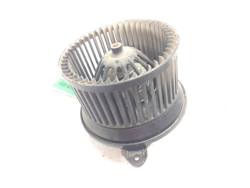 Recambio de motor calefaccion para peugeot 106 (s2) 1.1 referencia OEM IAM 9609330  