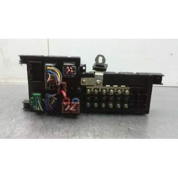 Recambio de caja fusibles para volvo s80 berlina 2.5 d referencia OEM IAM 9452993  