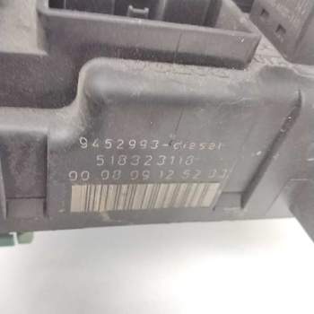 Recambio de caja fusibles para volvo s80 berlina 2.5 d referencia OEM IAM 9452993  