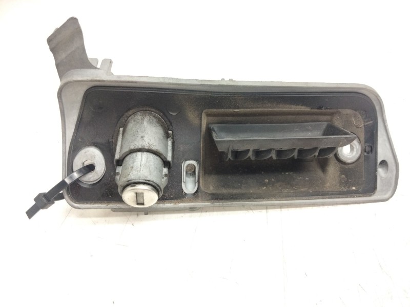 Recambio de maneta exterior porton para volkswagen caddy ka/kb (2k) furg. referencia OEM IAM 2K0827565H  