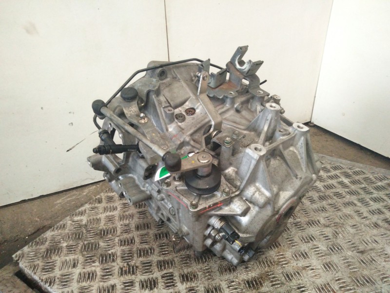 Recambio de caja cambios para dodge avenger referencia OEM IAM A7618317  