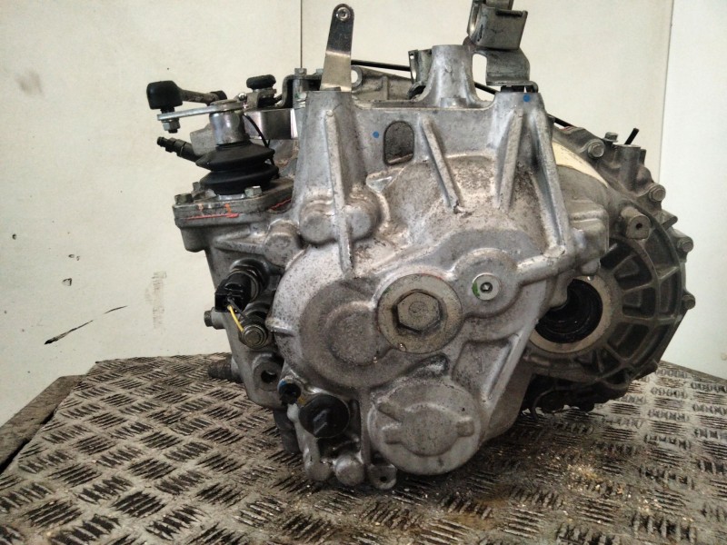 Recambio de caja cambios para dodge avenger referencia OEM IAM A7618317  