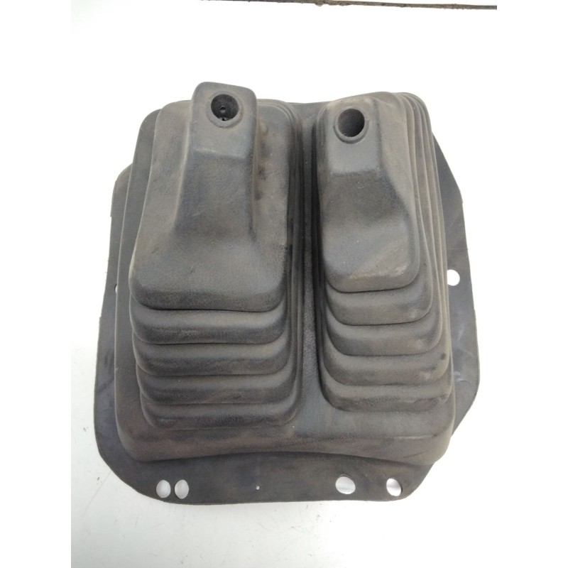 Recambio de fuelle palanca cambio para nissan terrano ii (r20) 2.7 td 4wd referencia OEM IAM   