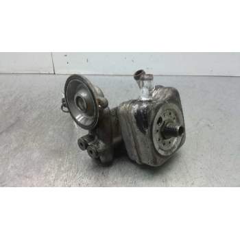 Recambio de enfriador aceite motor para volvo s80 berlina 2.5 d referencia OEM IAM 1328223 074115417E 