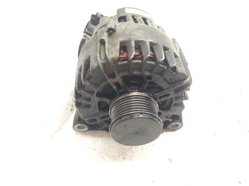Recambio de alternador para citroën c8 2.2 hdi fap cat (4hw) referencia OEM IAM TG15C134  