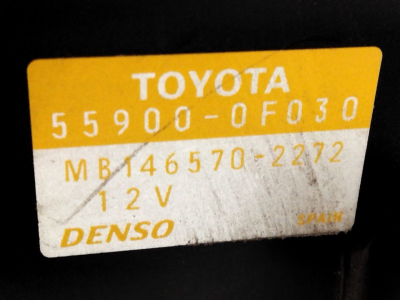 Recambio de mando climatizador para toyota corolla verso (r1) 2.0 turbodiesel cat referencia OEM IAM 559000F030  