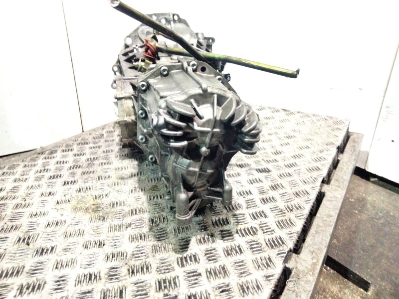 Recambio de caja cambios para audi a4 b7 (8ec) 2.0 tdi referencia OEM IAM 01X301315F  