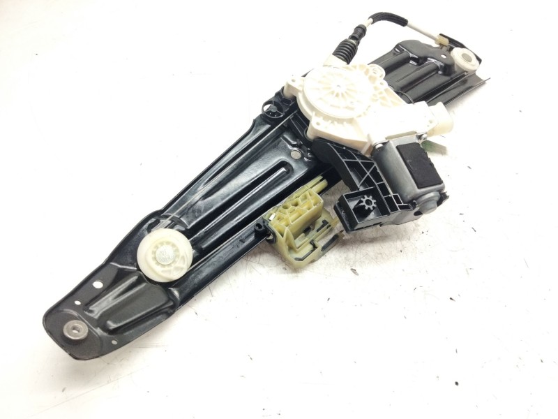 Recambio de elevalunas trasero izquierdo para bmw serie 5 lim. (f10) 520d referencia OEM IAM 72481710  