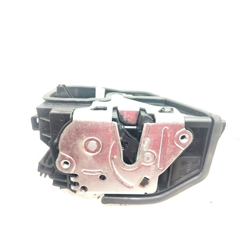 Recambio de cerradura puerta delantera derecha para bmw serie 5 lim. (f10) 520d referencia OEM IAM 7229458  