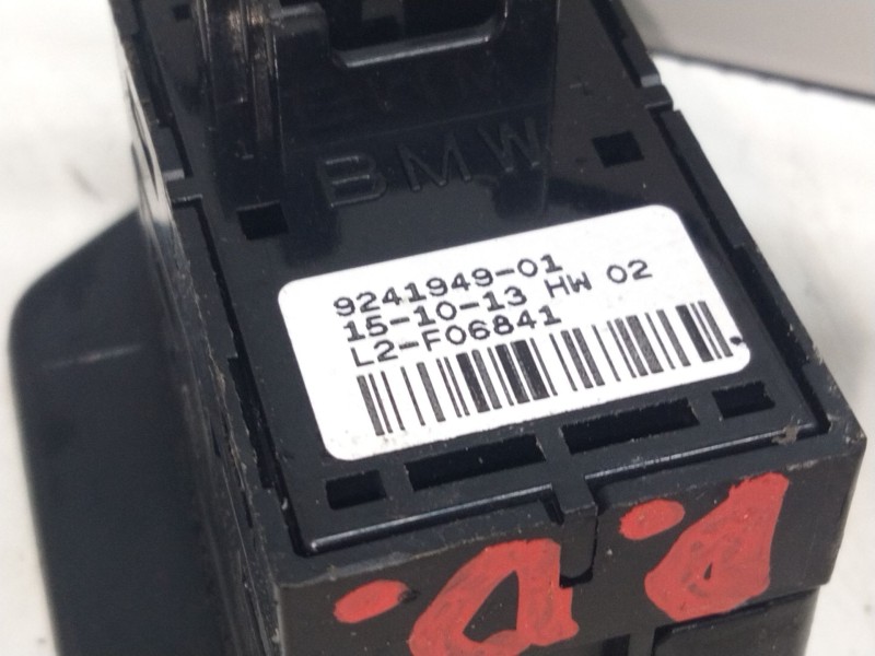 Recambio de mando elevalunas delantero derecho para bmw serie 5 lim. (f10) 520d referencia OEM IAM 924194901  