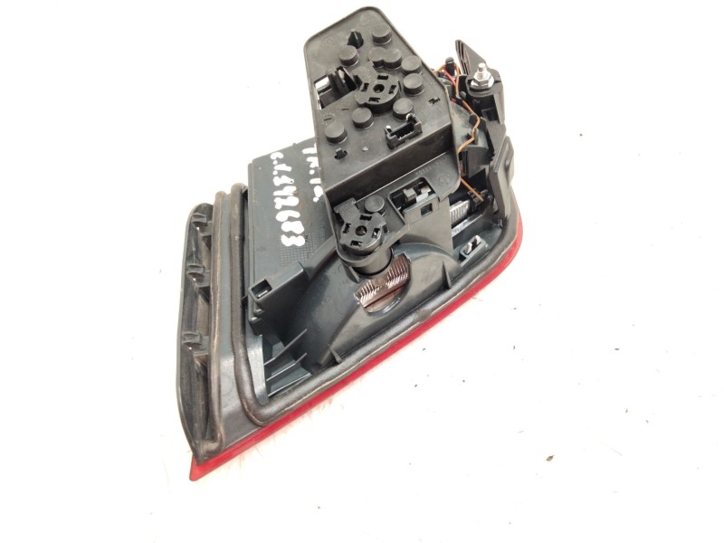 Recambio de piloto trasero izquierdo porton para bmw serie 5 lim. (f10) 520d referencia OEM IAM 730616308  