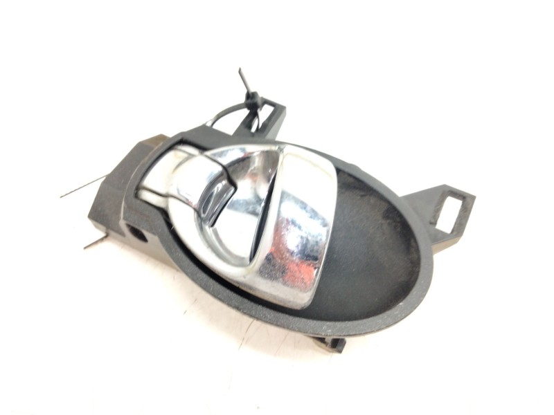 Recambio de maneta interior trasera derecha para nissan juke (f15) 1.6 16v referencia OEM IAM   