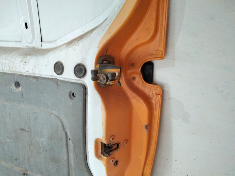 Recambio de puerta lateral corredera derecha para nissan primastar (x83) 2.5 dci diesel cat referencia OEM IAM   