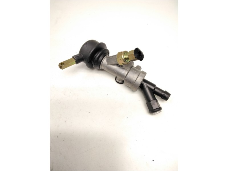 Recambio de válvula de freno estacionamiento para nissan cabstar (f22, h40) 2.3 td (f22) referencia OEM IAM SINREF  