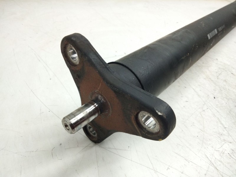 Recambio de cardan trasero para bmw serie 5 lim. (f10) 520d referencia OEM IAM 763921401  