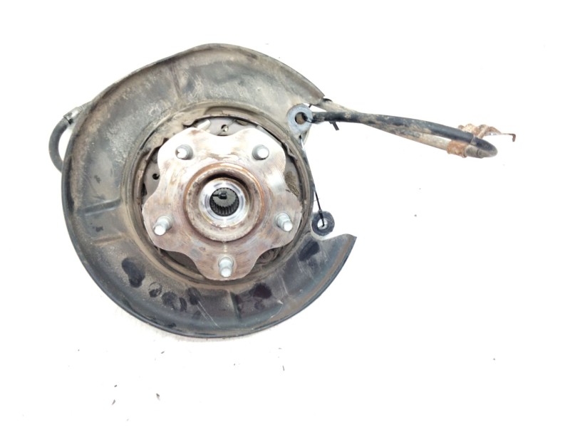 Recambio de buje trasero derecho para nissan juke (f15) 1.6 16v referencia OEM IAM   