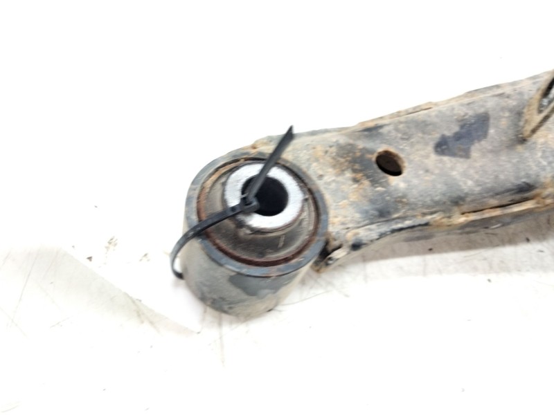 Recambio de brazo suspension inferior trasero derecho para nissan juke (f15) 1.6 16v referencia OEM IAM   