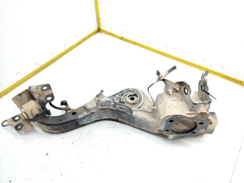 Recambio de soporte brazo suspension trasero izquierdo para nissan juke (f15) 1.6 16v referencia OEM IAM   