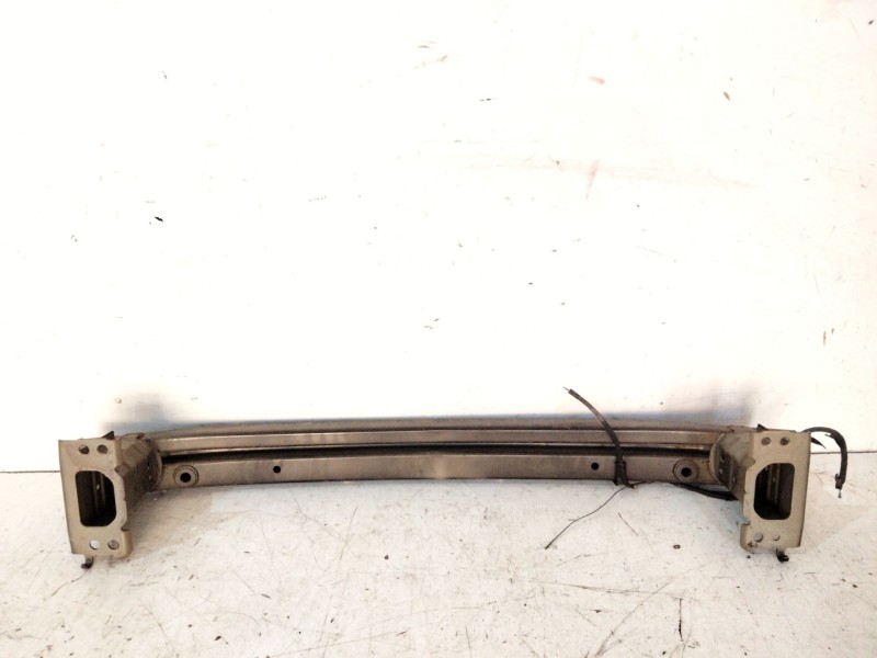 Recambio de refuerzo paragolpes delantero para toyota auris (_e15_) 2.0 d-4d (ade150_) referencia OEM IAM   